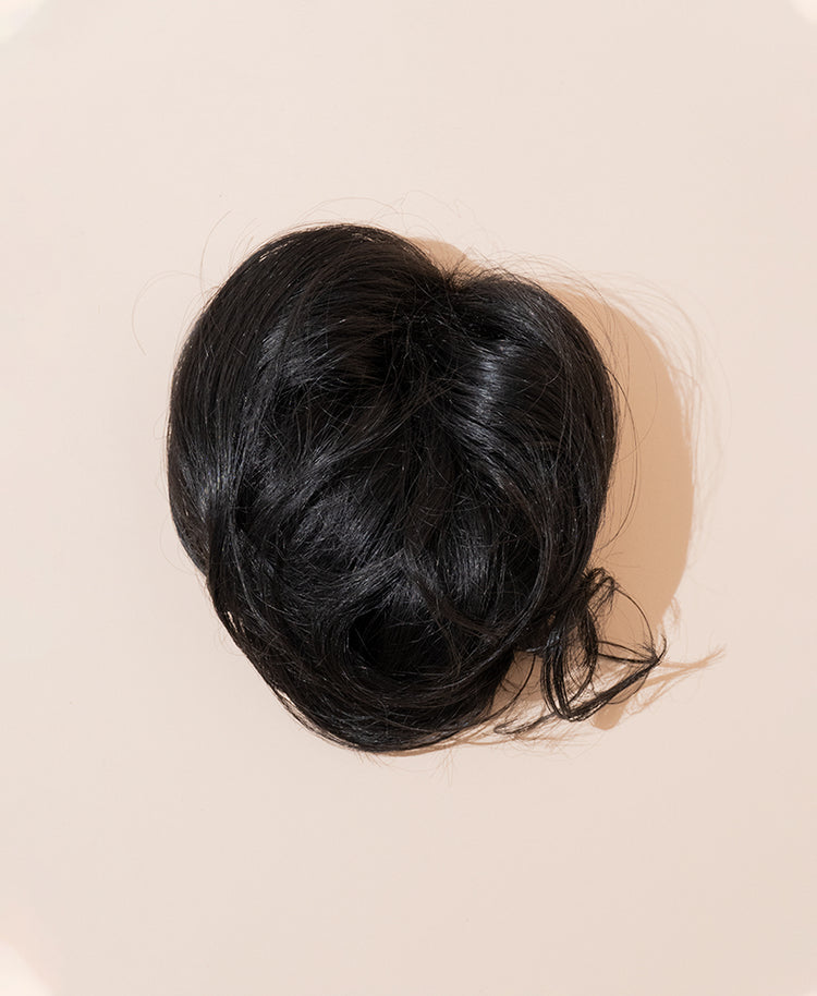 vegan fiber messy bun - natural black.