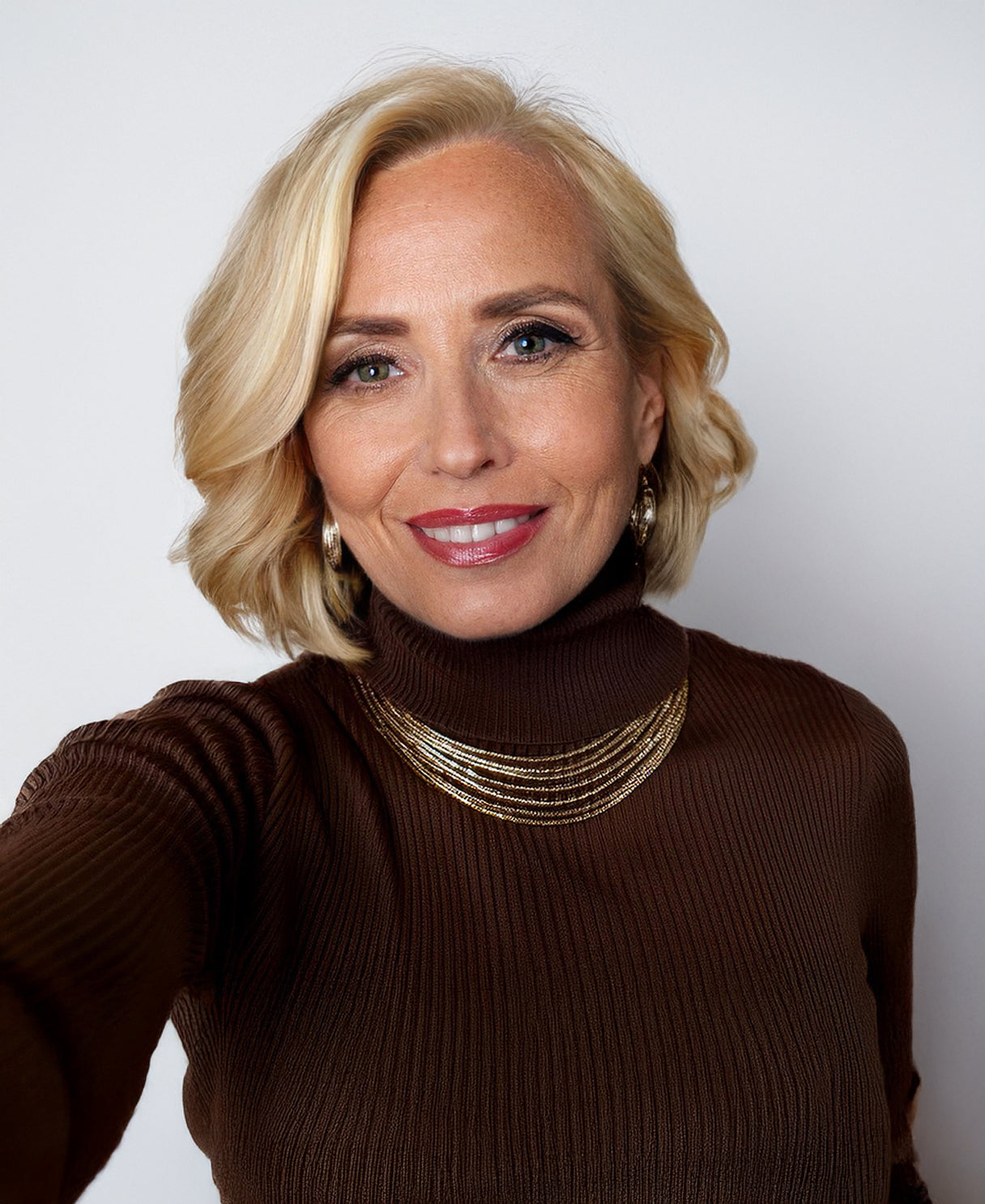 hair topper 12" light blonde.