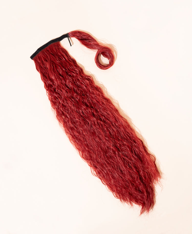 long wavy ponytail - ruby 26".