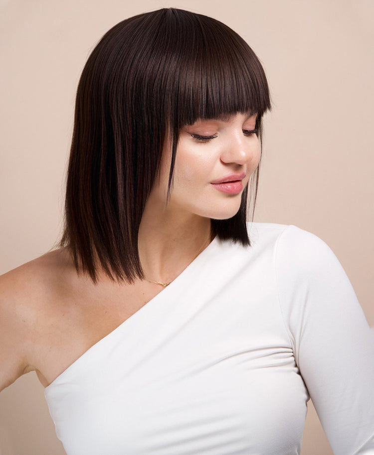 bob wig with fringe - 10" natural black.