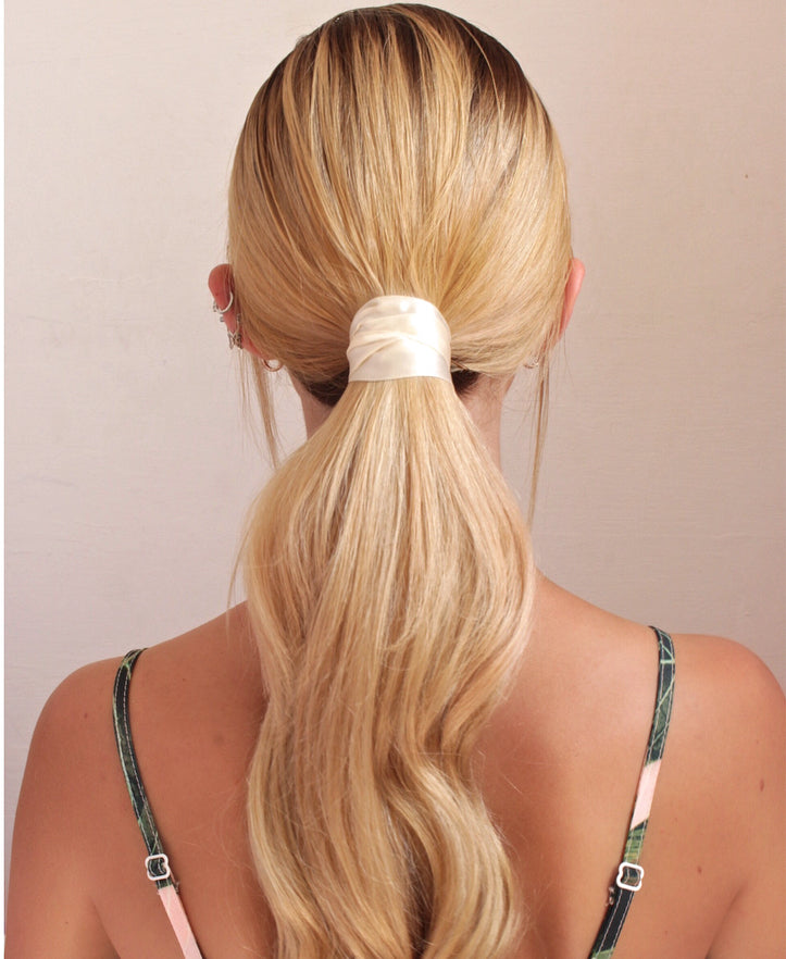 ponytail - honey blonde. – Irresistible Me